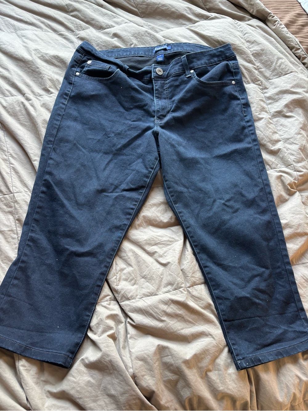 Bandolino Navy Capris Womens Stretch Cotton Blend